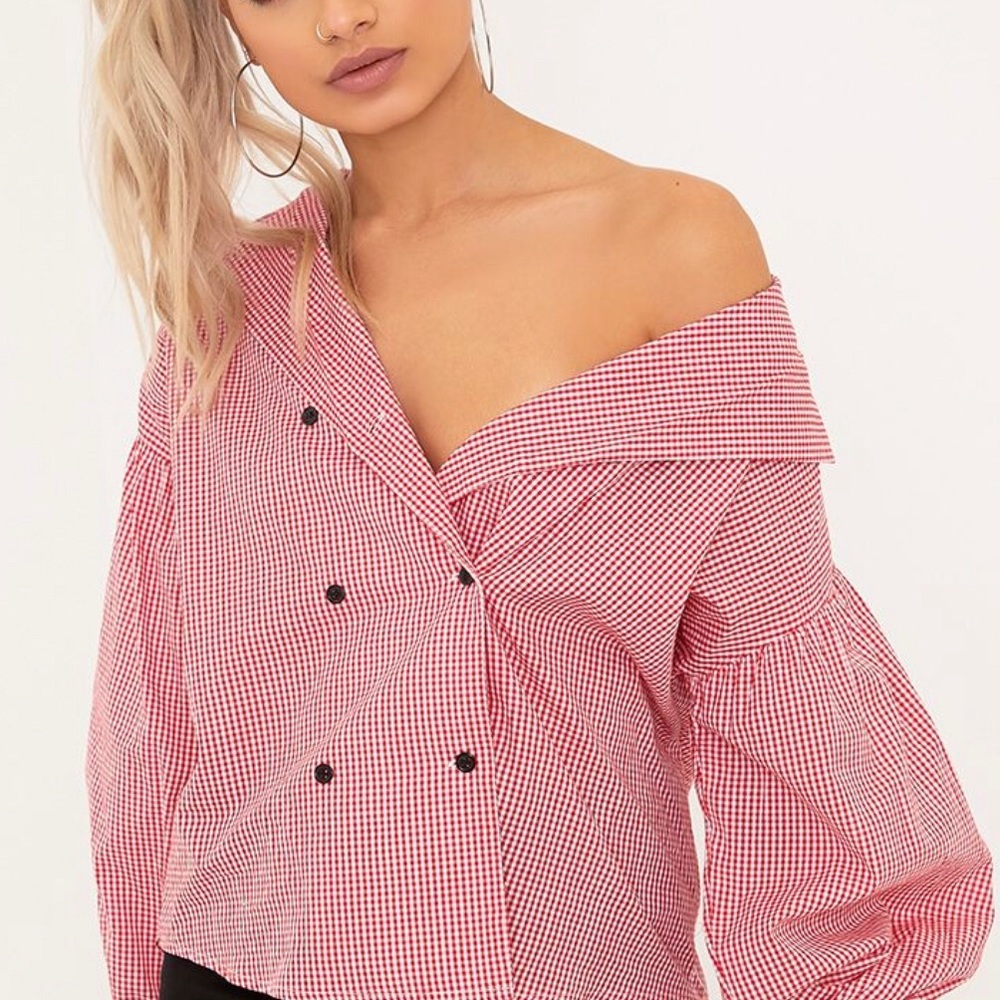 NWOT Red and white gingham check cuff sleeve shirt